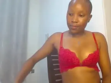 Chaturbate Live Sex of clarah11