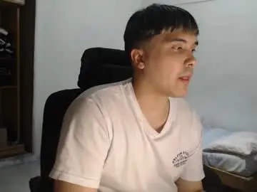 Chaturbate Live Sex Cam of hotbaby6900