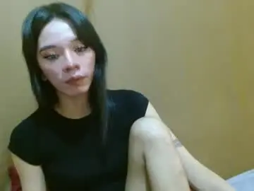 hugecock_caraxx from chaturbate