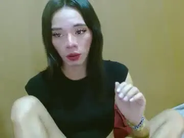 Chaturbate Watch Live Sex Cams of hugecock_caraxx