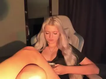 lana_younes from chaturbate