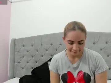 Chaturbate Adult Video Chat of valesskahall