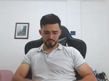 Chaturbate Sex Cam of alejandroo_7
