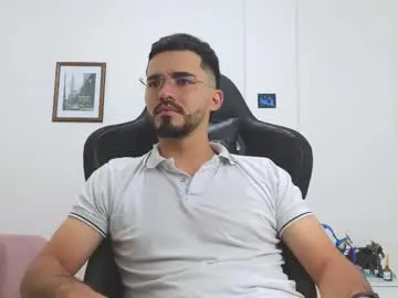 Chaturbate Adult Video Chat of alejandroo_7