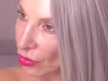 Chaturbate Nude Webcam of elza_mature