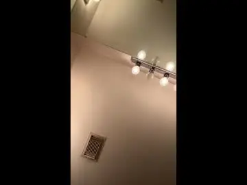 Chaturbate Free Porn Cam of kingslimfresh