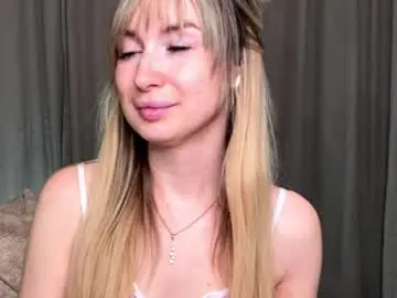 _crystal_moon_1 from chaturbate