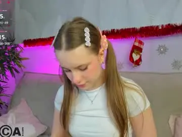 Chaturbate Live Sex Cam of candy_cansew