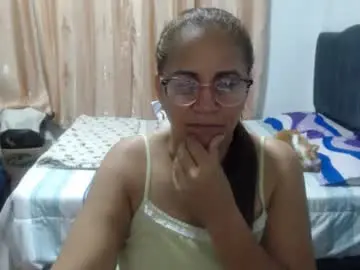 Chaturbate Best Webcam of candy_maturee49