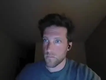 Chaturbate Adult Video Chat of moms_little_monster