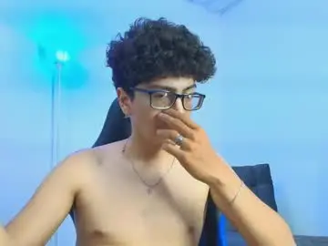 Chaturbate Live Sex of tylerwhiite_