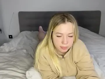 Chaturbate Live Porn of emberbunny