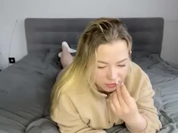 Chaturbate Adult Webcams of emberbunny