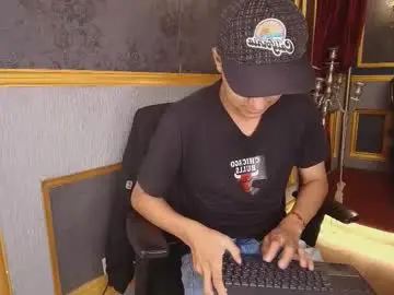 Chaturbate Free Live Porn of isaac_grimm