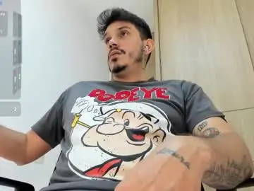 Chaturbate Live Sex Cam of legolas_15