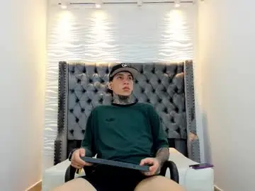 Chaturbate Adult Webcam of dante_armstrong