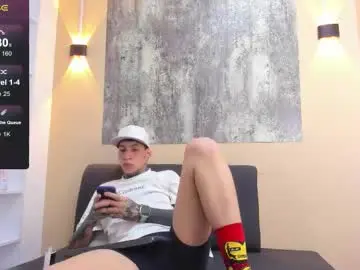 Chaturbate Free Live Porn of dante_armstrong