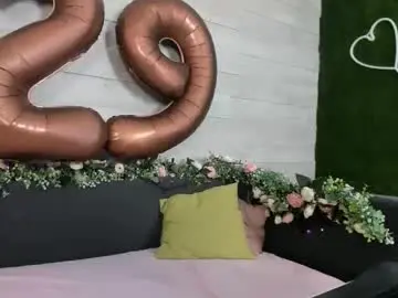 hugeboobserin from chaturbate