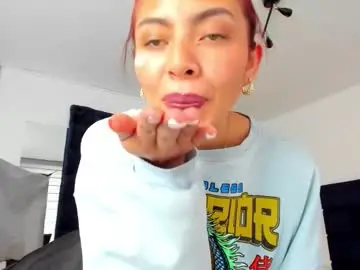 Chaturbate Free Porn Cam of melanie_roux_