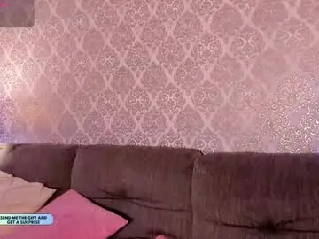 Chaturbate Best live sex cam show of arirobert_