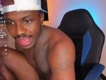 ethan_travis0 from chaturbate