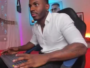 Chaturbate Sex Chat of ethan_travis0