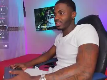 Chaturbate Adult Webcams of ethan_travis0