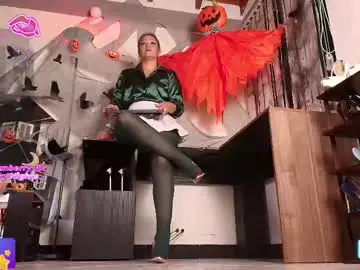 Chaturbate Live Sex Cam of missmabelle_