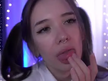 Chaturbate Watch Live Sex Cams of tinyanie