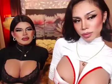 Chaturbate Live Sex Cam of wildroxie