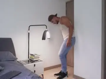 Chaturbate Best live sex cam show of andy_weld