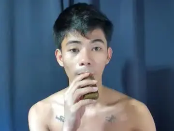 Chaturbate Live Sex Cam of boynextdoor4ux