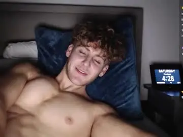 Chaturbate Live Sex Cam of dominantalex182