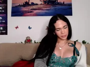 Chaturbate Live Sex of luara_