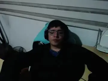 Chaturbate Sex Chat of powerfulzeus2