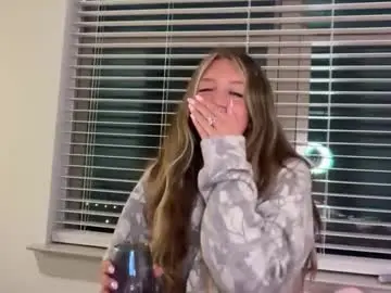 Chaturbate Live Sex Cam of vixenvictoriaa