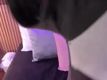 Chaturbate Adult Video Chat of alina_sauvage_