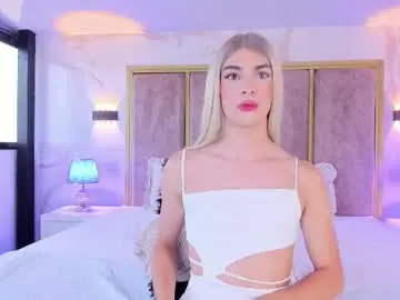 Chaturbate Watch Live Sex Cams of maxirogers