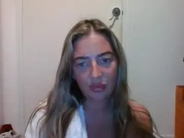 Chaturbate Watch Live Sex Cams of rubyredxxxoxxx