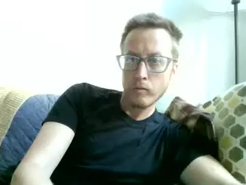 chivakneeval from chaturbate