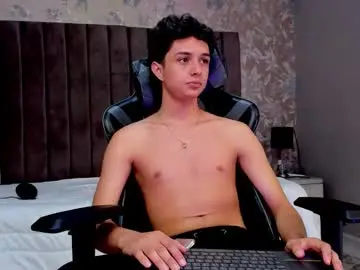 Chaturbate Private Sex Chat of ethanlowell