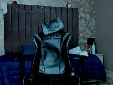 Chaturbate Adult Video Chat of ethanlowell