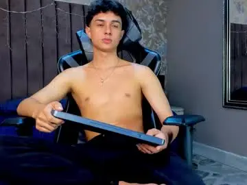 Chaturbate Live Porn of ethanlowell