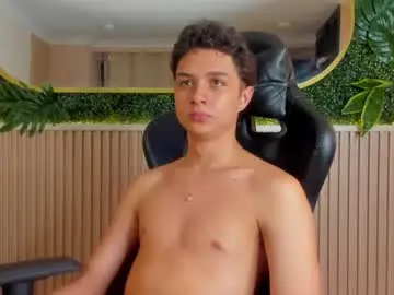 Chaturbate Private Sex Chat of ethanlowell