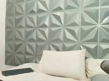 luna_ibarra from chaturbate