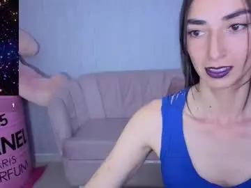 Chaturbate Sex Cam of maily_a_