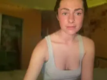 Chaturbate Live Sex Cam of rylancurlygirlxoxo