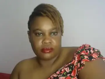 bigboobies_bum from chaturbate