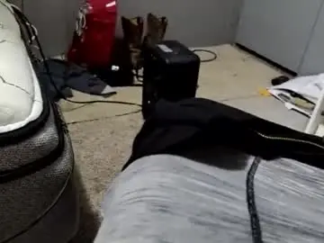 Chaturbate Adult Webcam of bobbyjones1991