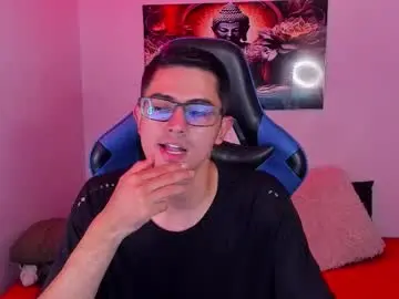 Chaturbate Sex Cam of ethan_sai01